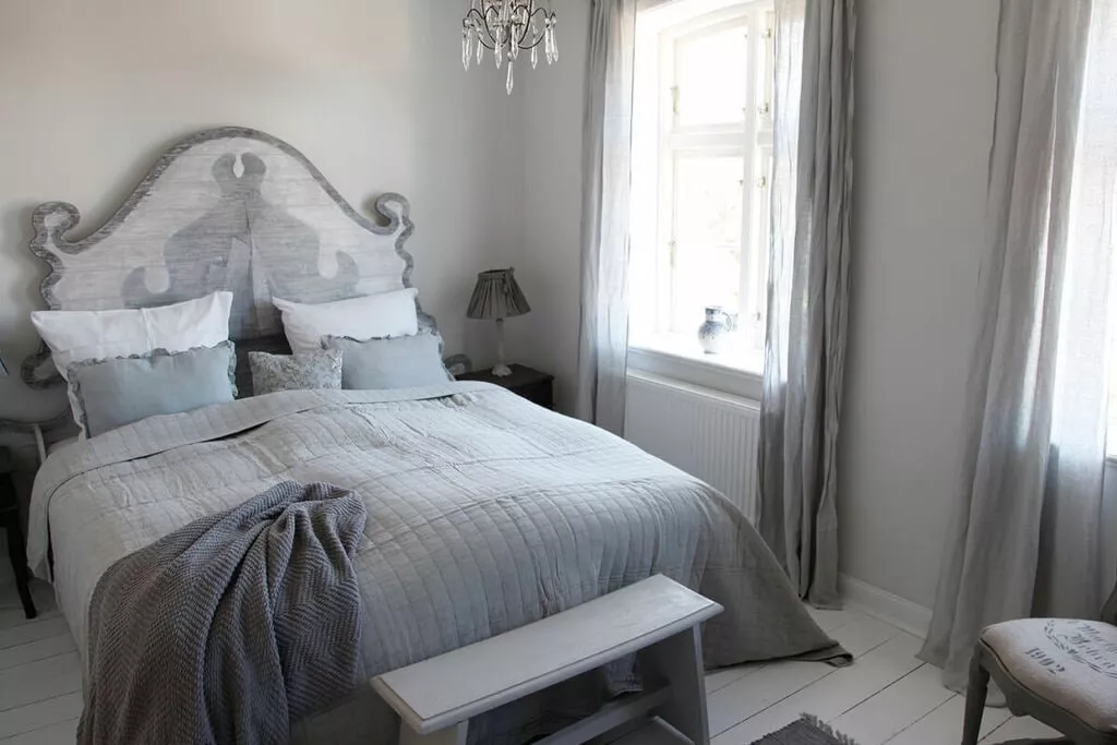 288764-Bedroom