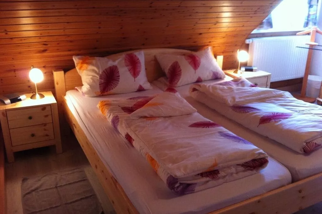 280-Bedroom
