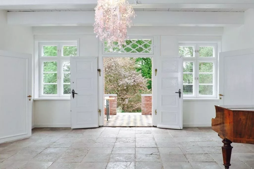 hallreception