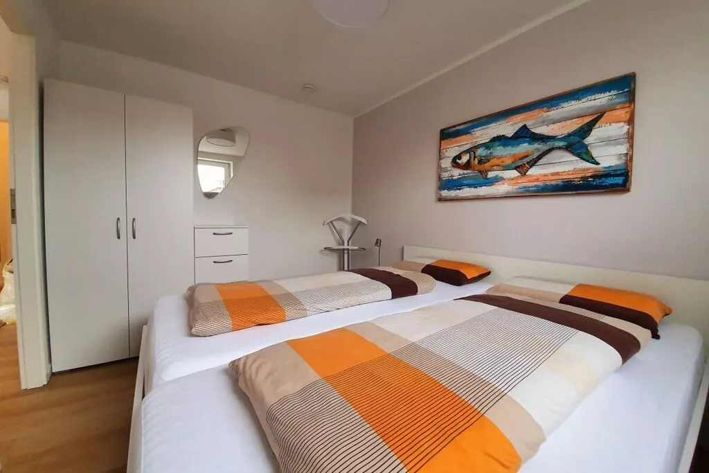 295848-Bedroom