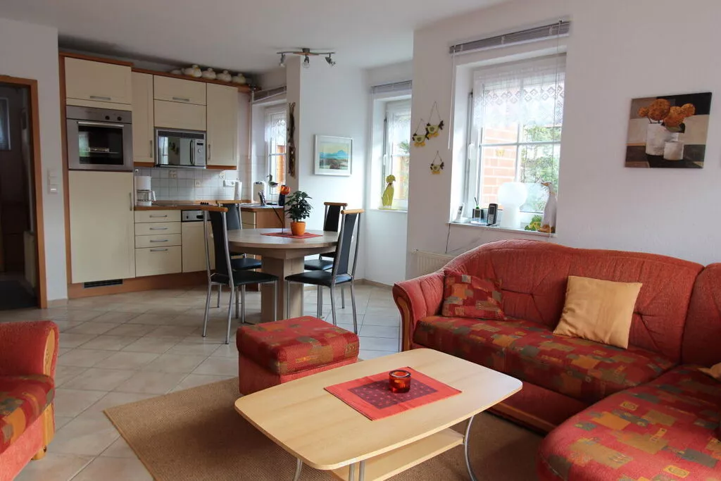 319172-Living room