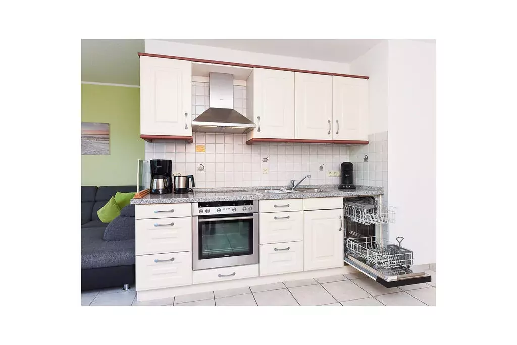 55576-Kitchen