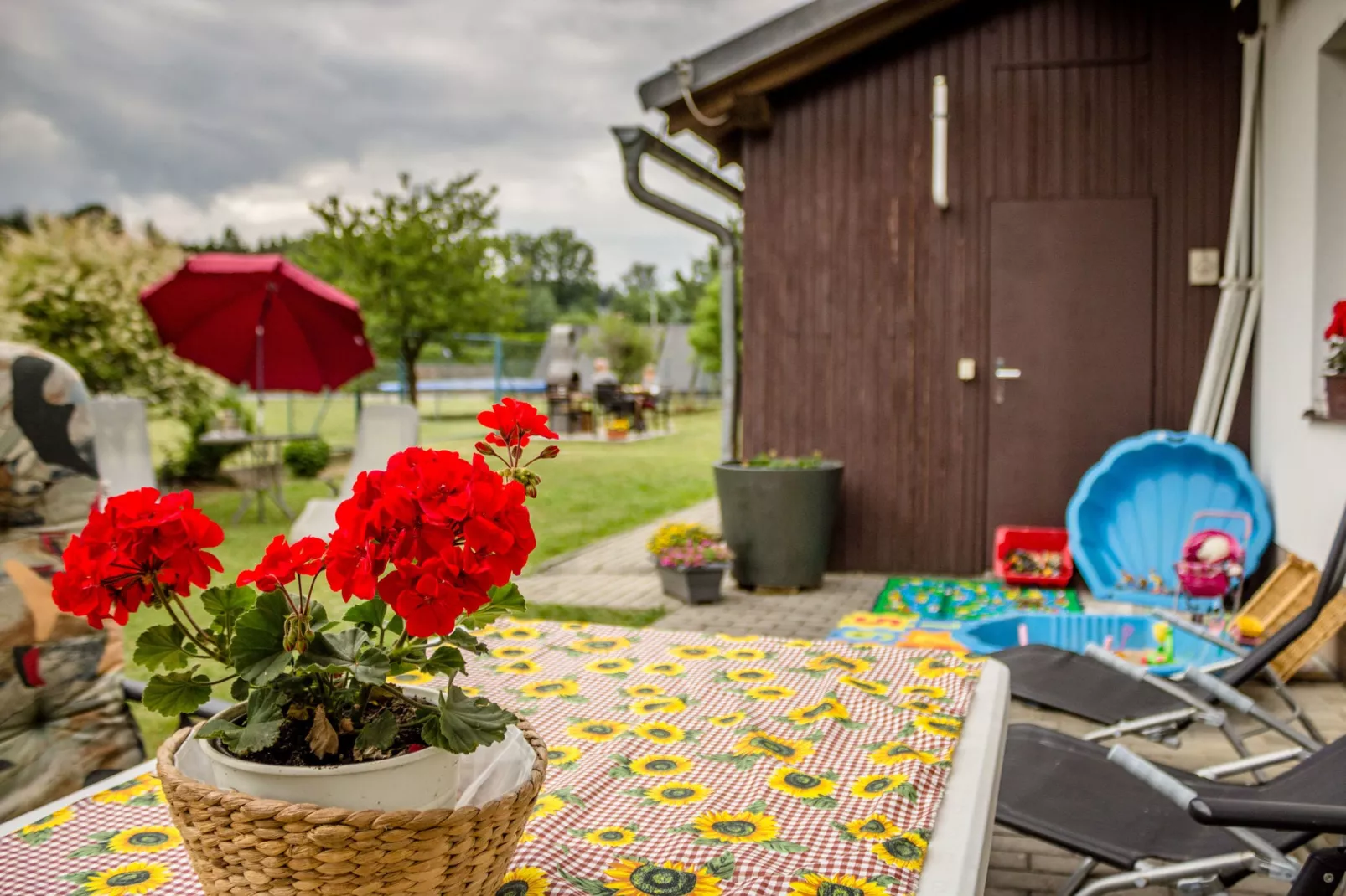 Vila Nemojov 17 p-Gardens summer