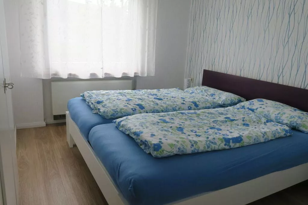 229358-Bedroom