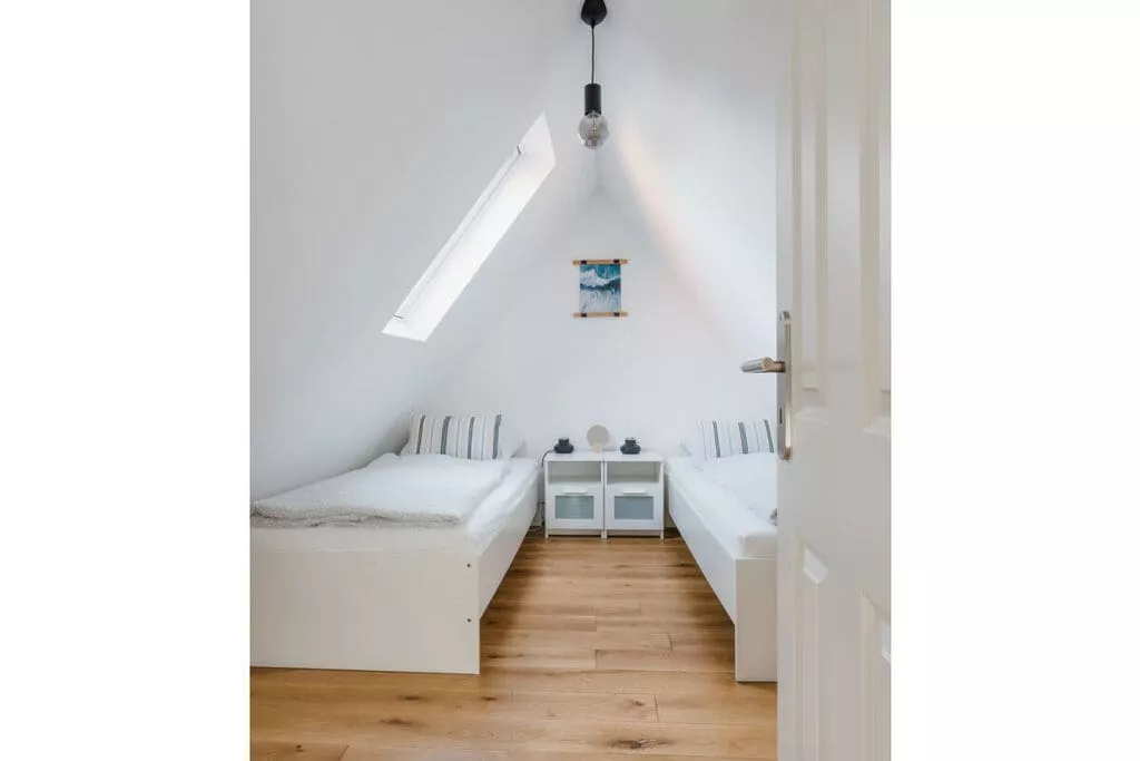 303477-Chambre