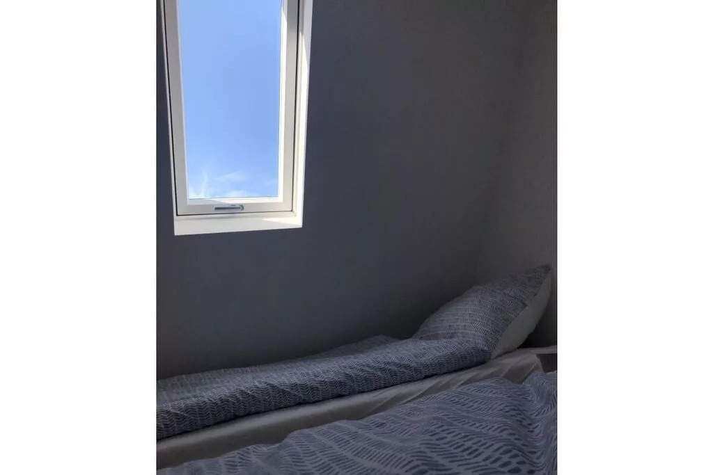 303477-Non étiqueté