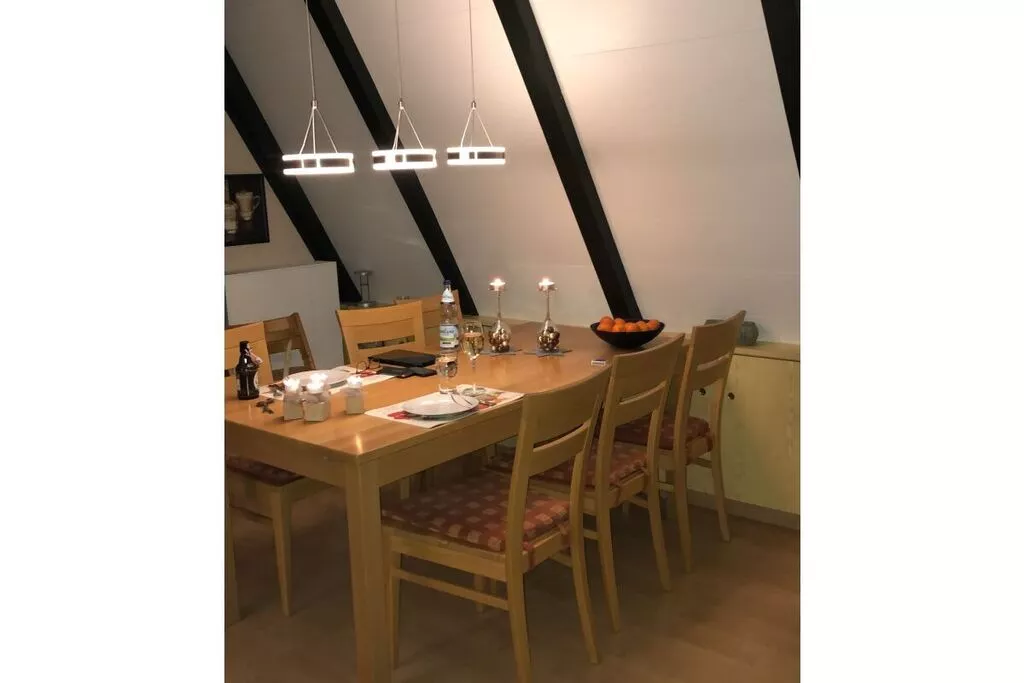 3947-Dining room
