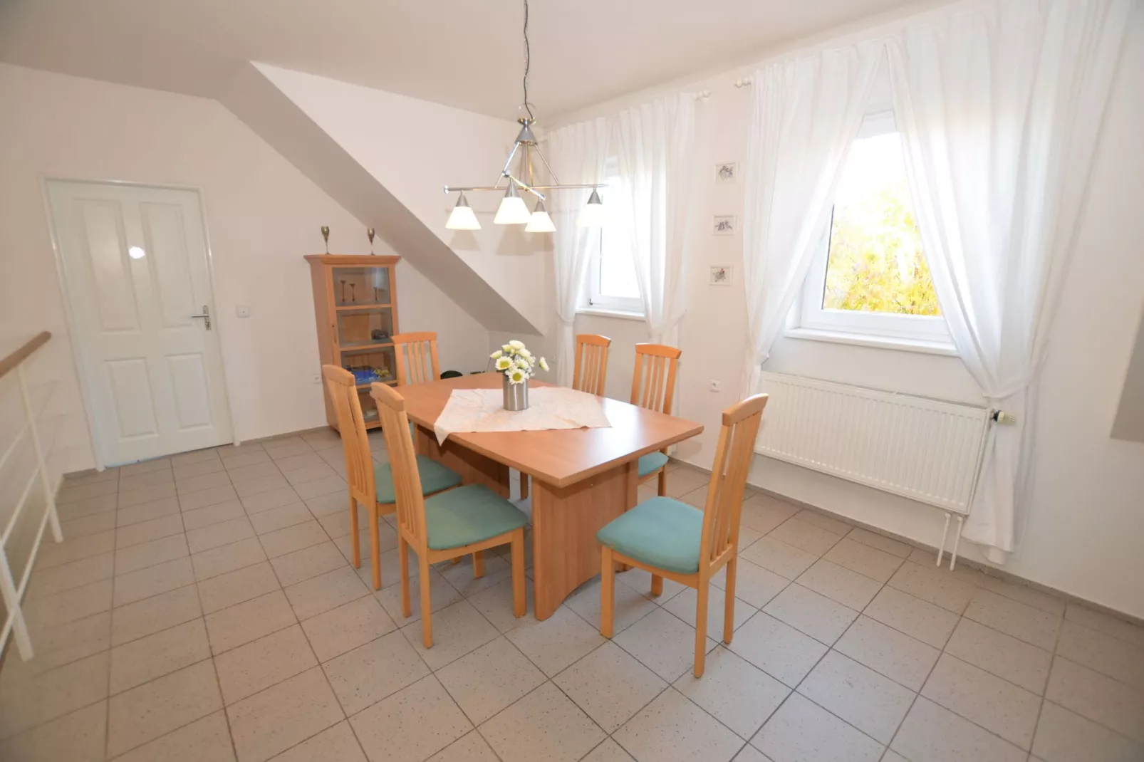 Apartament Nemojov B 9p-Dining room