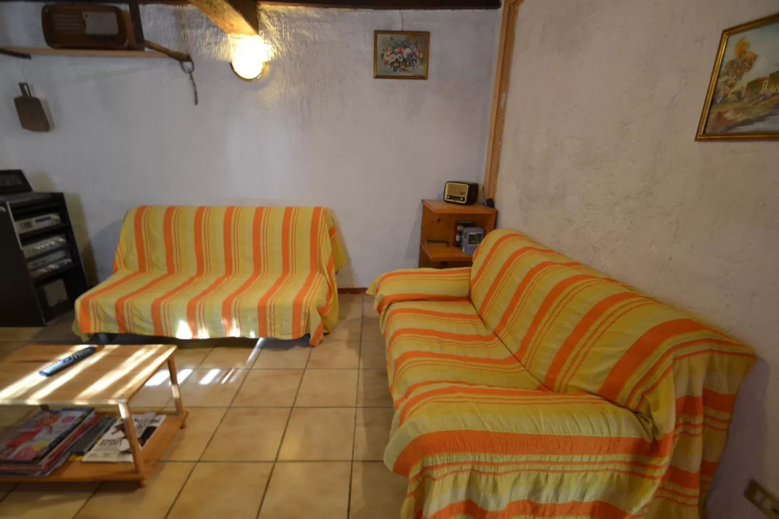 Conca oro-Living room