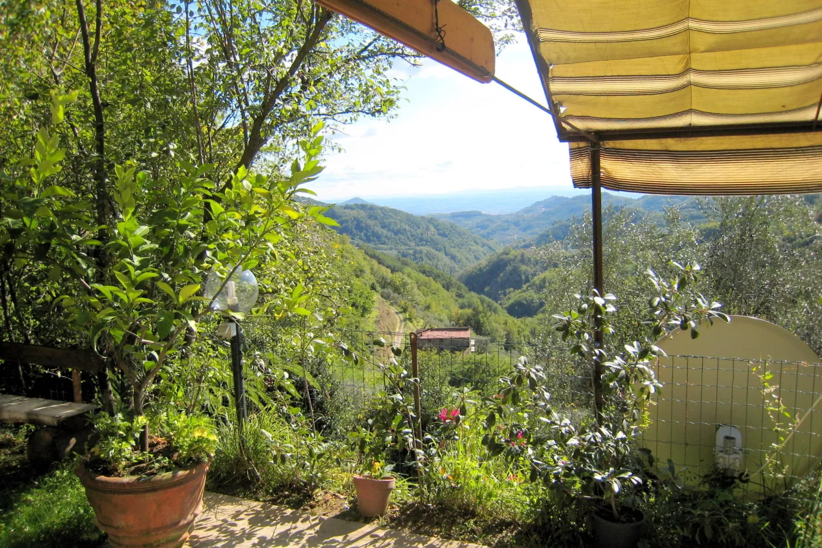 Conca oro-Gardens summer