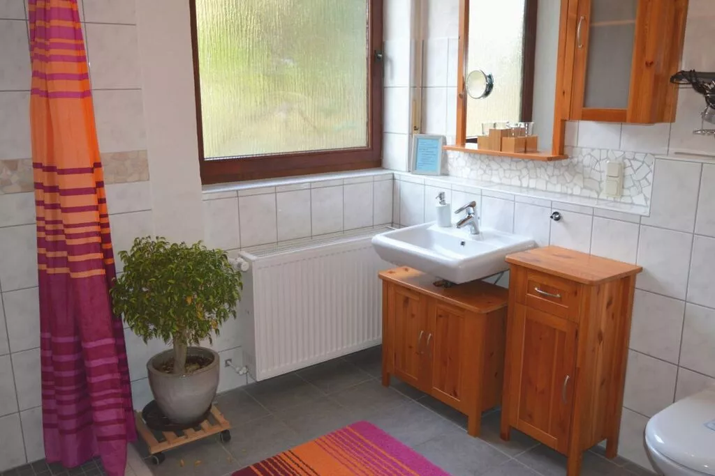 63070-Bathroom