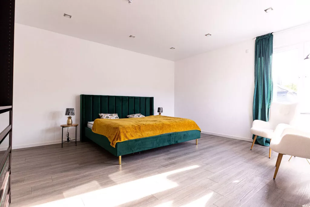 471479-Bedroom