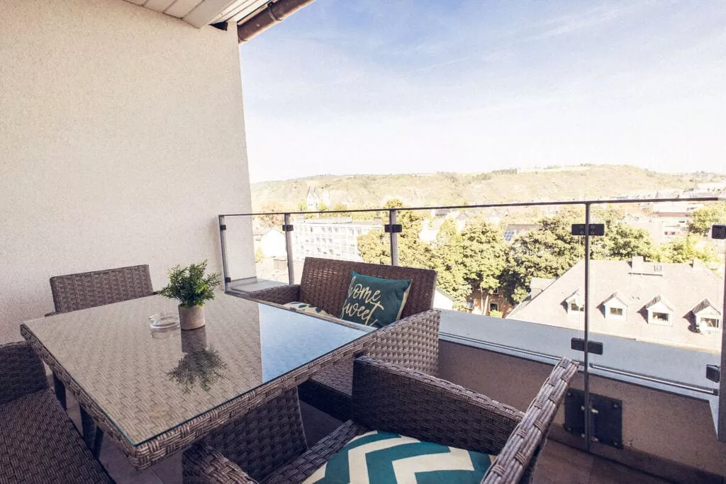 471479-Terrace balcony