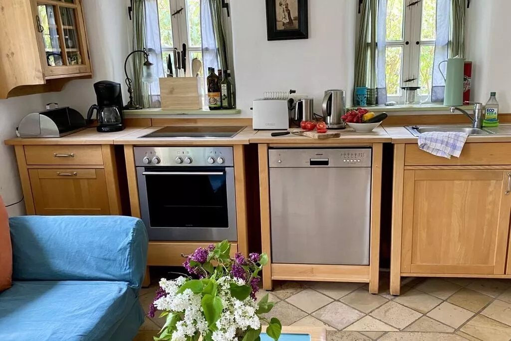 176371-Kitchen