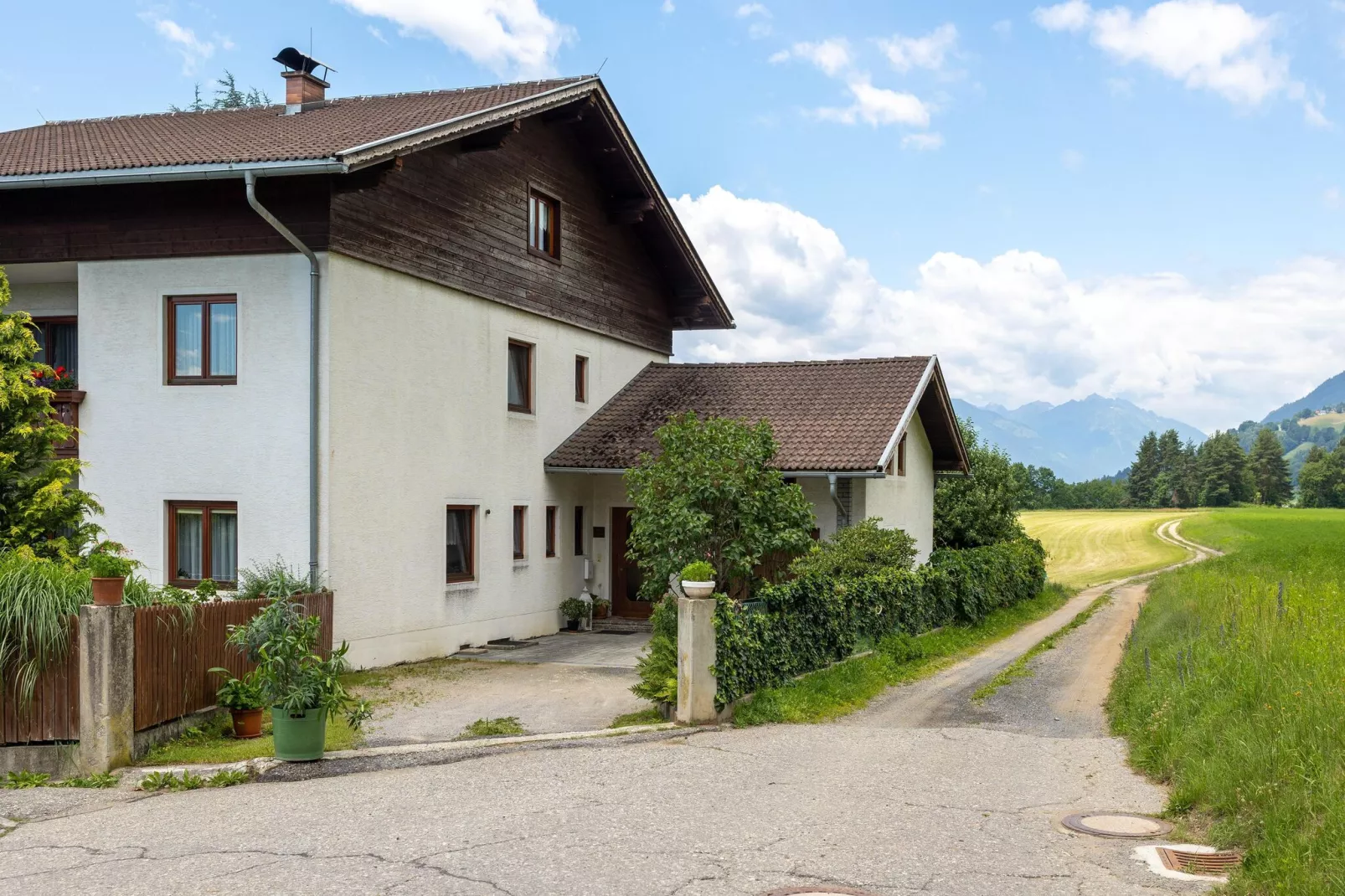 Ferienwohnung Seeboden-Exterior summer