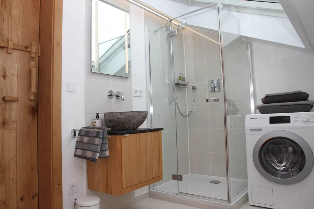 276374-Badezimmer