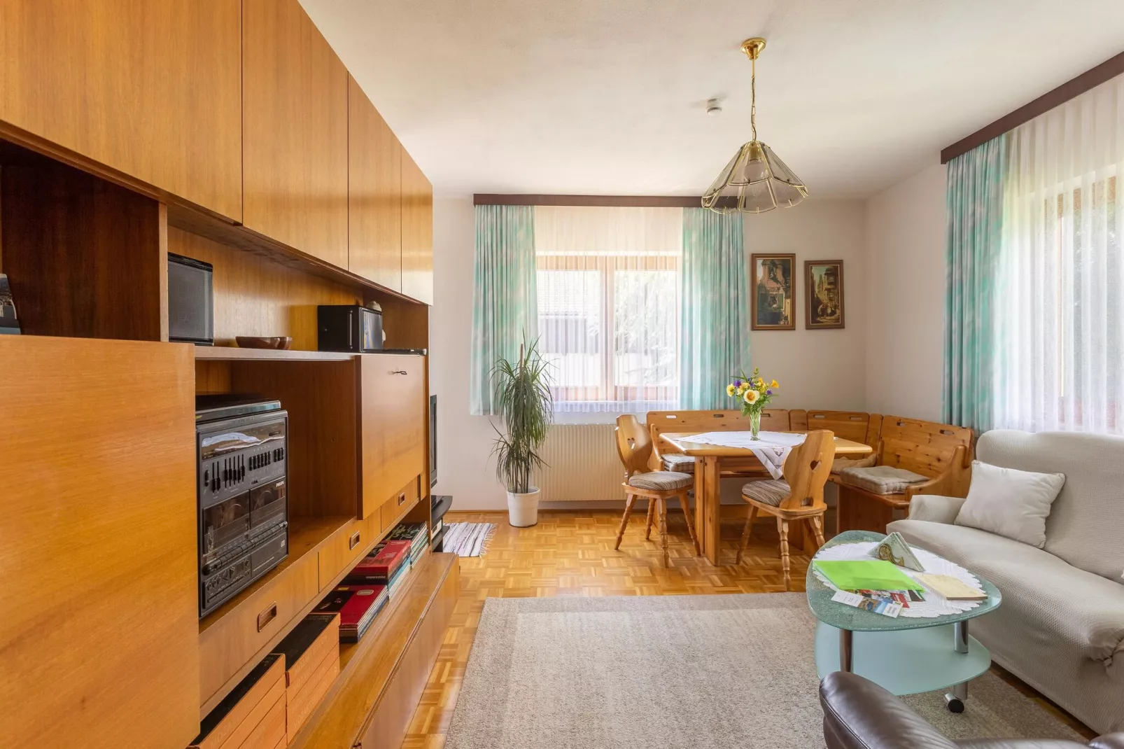 Ferienwohnung Seeboden-Living room