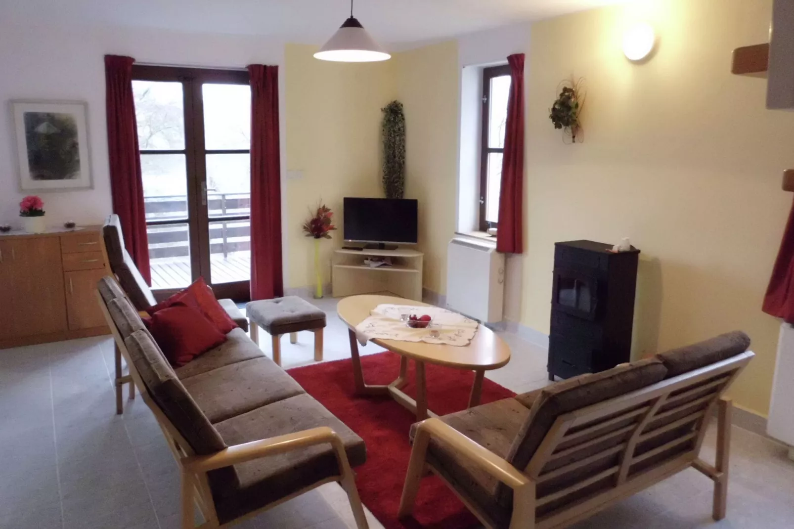 Green Valley Park 1-Living room