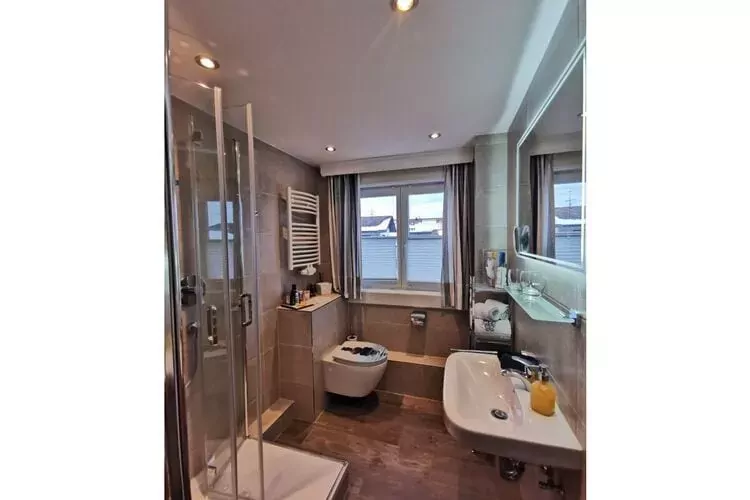 387198-Badezimmer