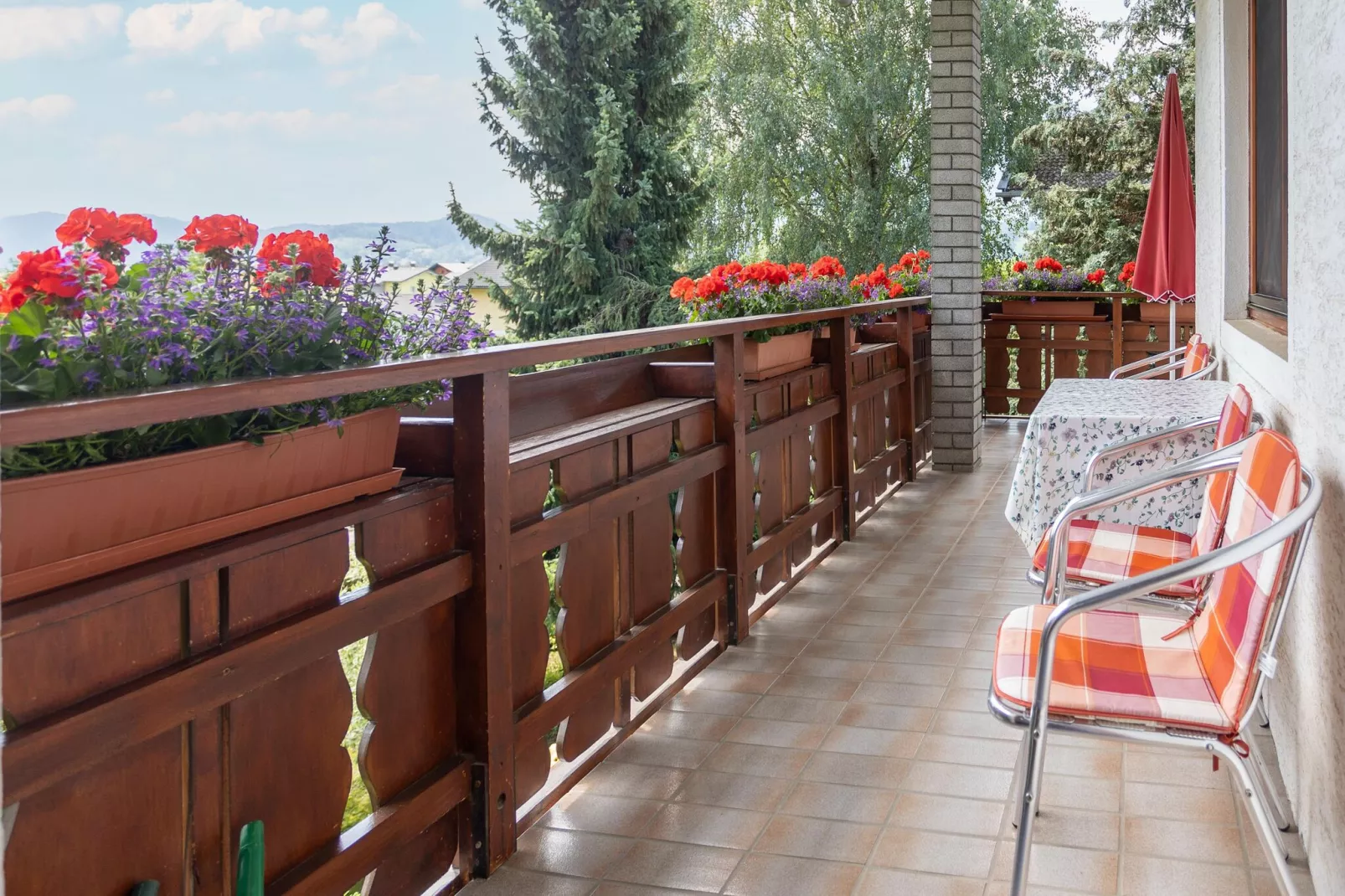 Ferienwohnung Seeboden-Terrace balcony