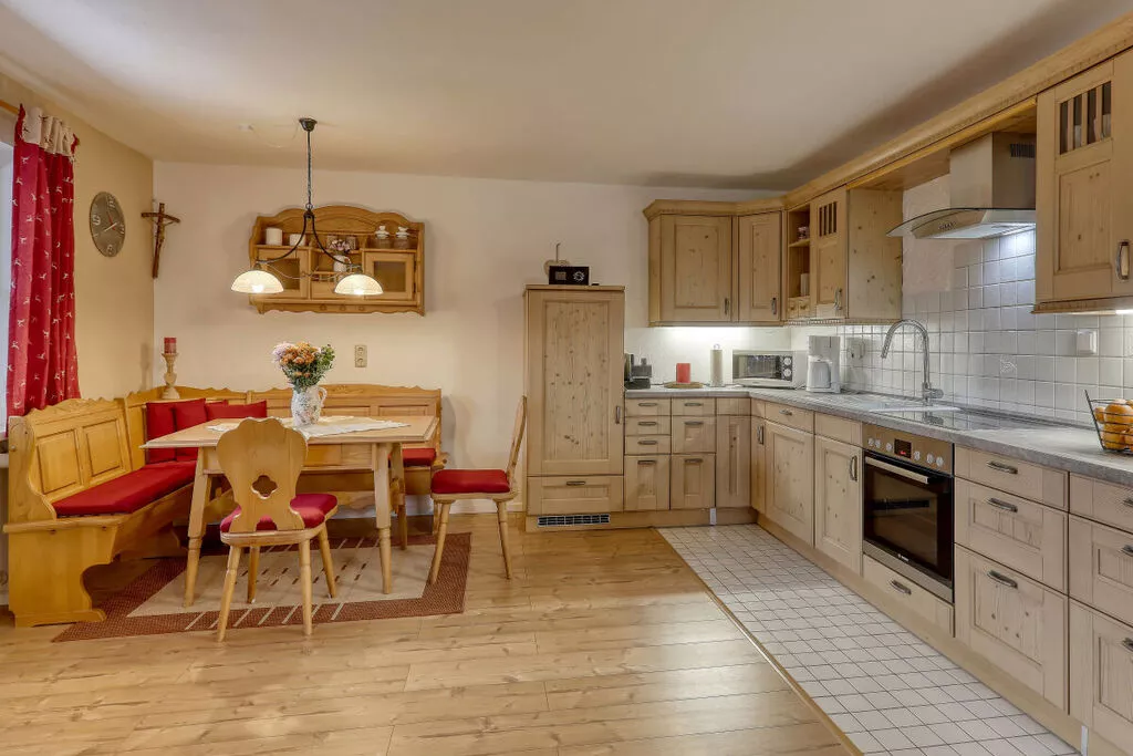 394156-Kitchen