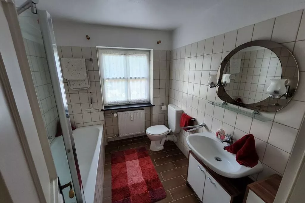 394156-Bathroom