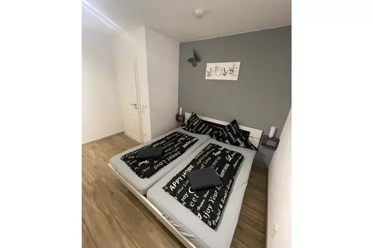 377666-Bedroom