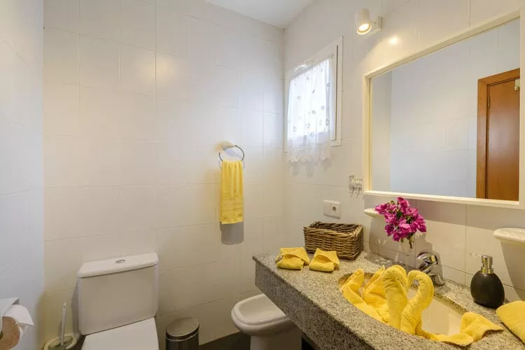 374038-Bathroom