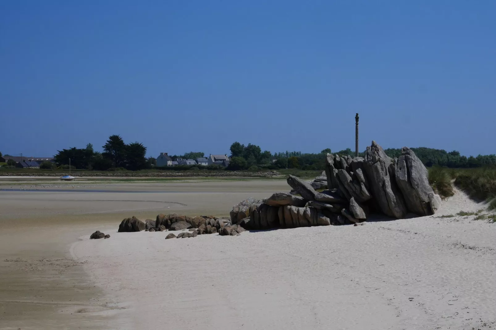 Ferienhaus in unmittelbarer Strandnähe Guisseny-Zones d'été à 5 km