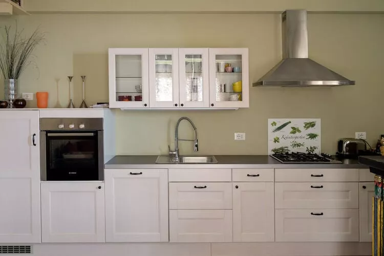 303528-Kitchen