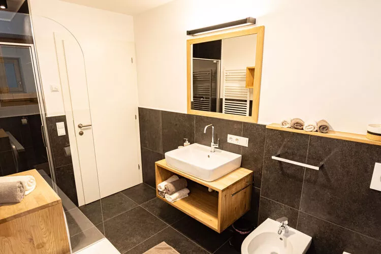 332885-Bathroom