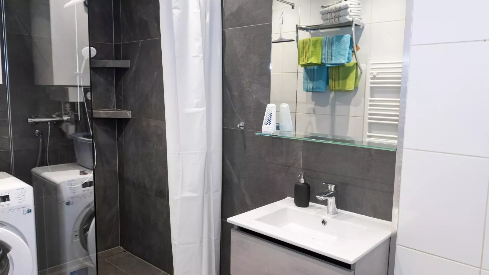 Schönauer Top 1 - Bathroom