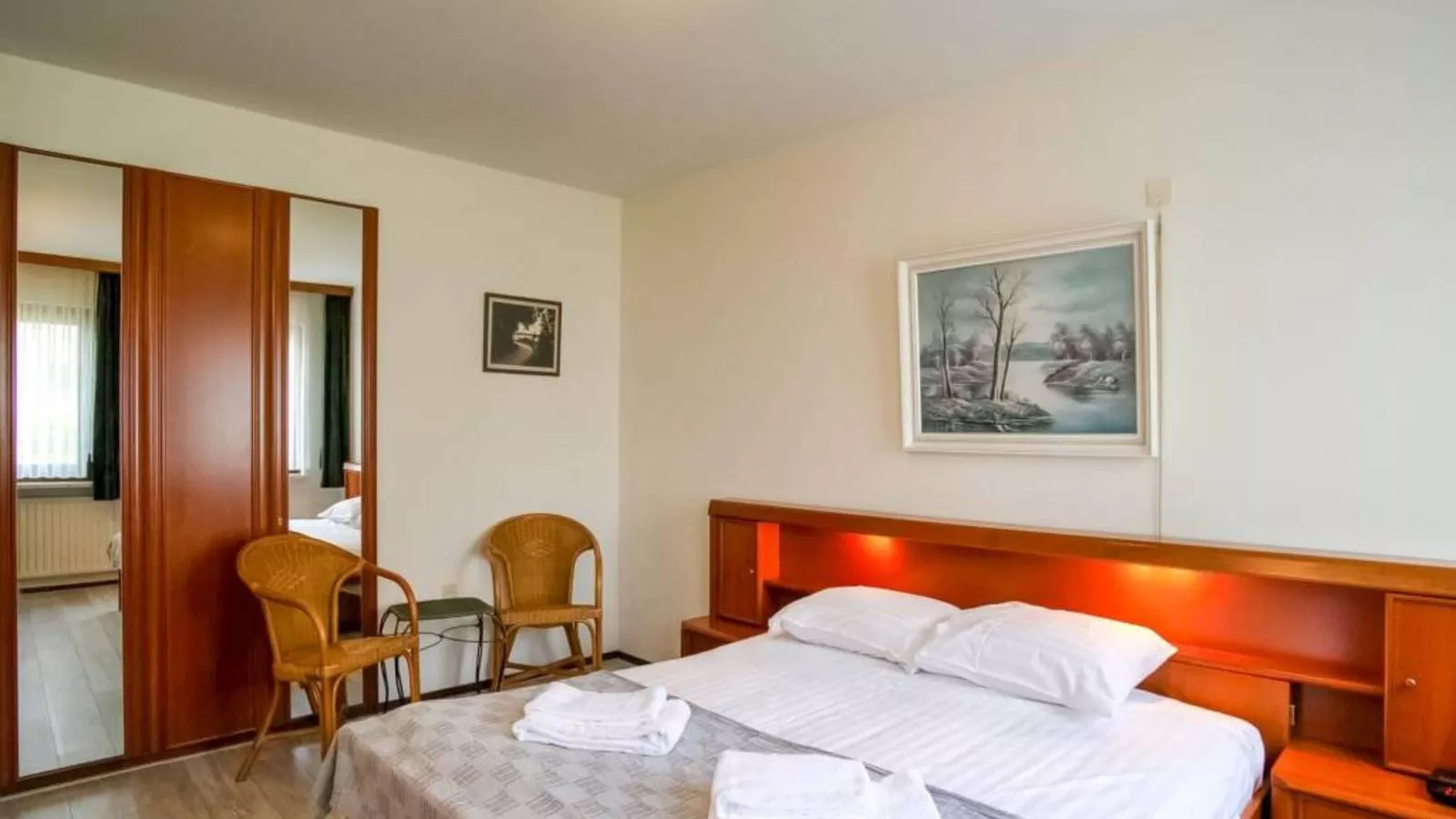 Steenenburg Zicht-Schlafzimmer