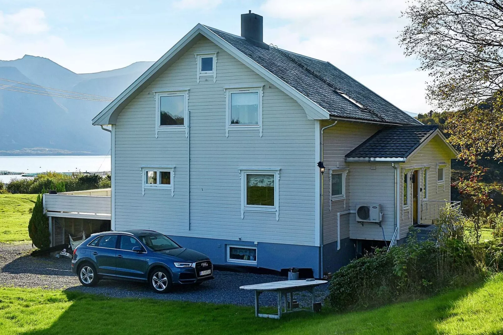 10 person holiday home in MIDSUND