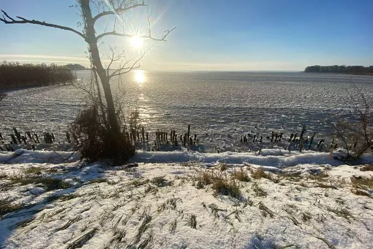 Dom wakacyjny w Stepniczce z sauną i jacuzzi-Zone d'hiver à 1 km