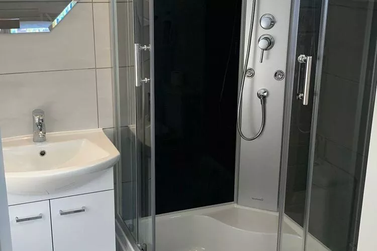 Domki Summer-Bathroom