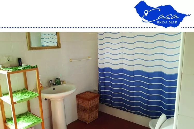 333574-Bathroom