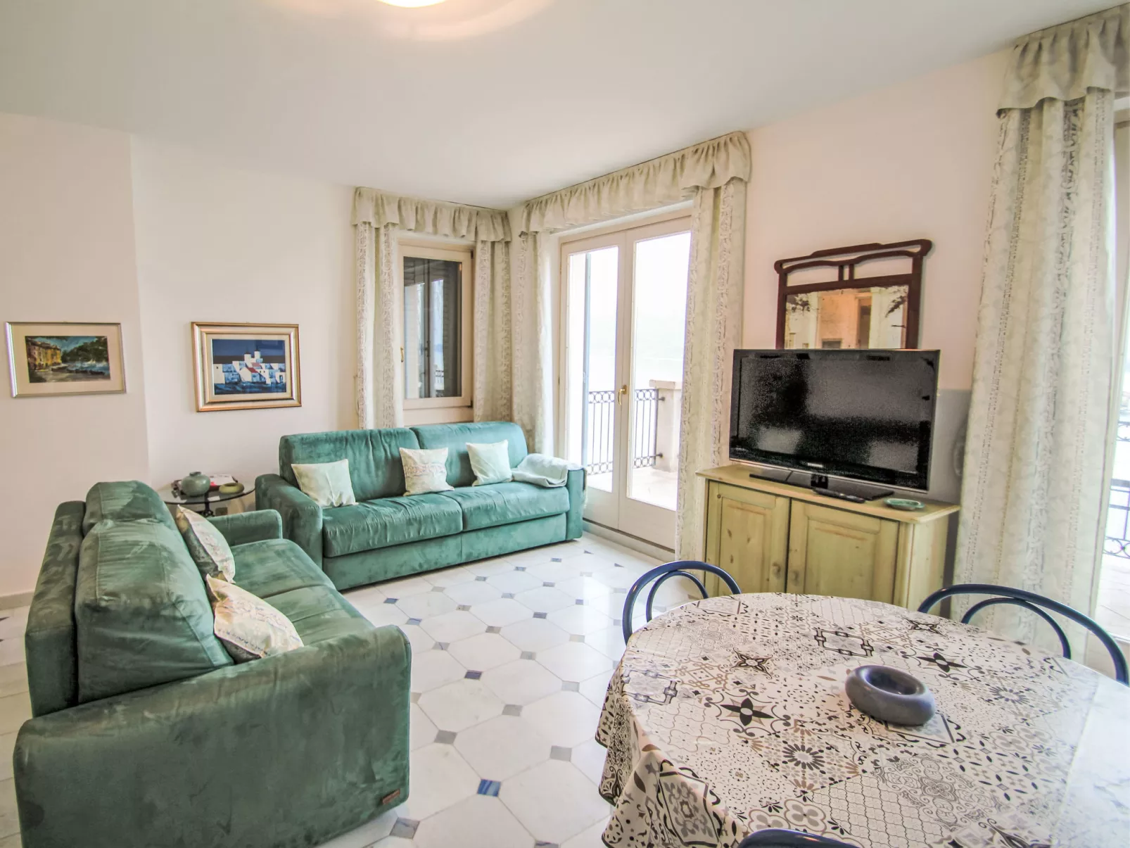 Punta Borromea-Inside