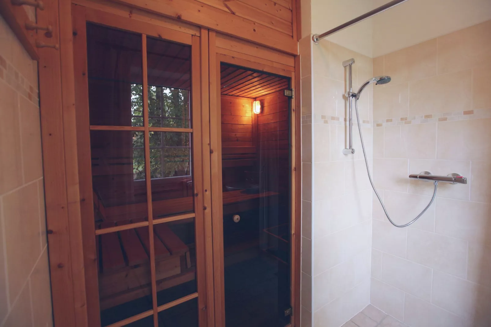Rád-Bathroom