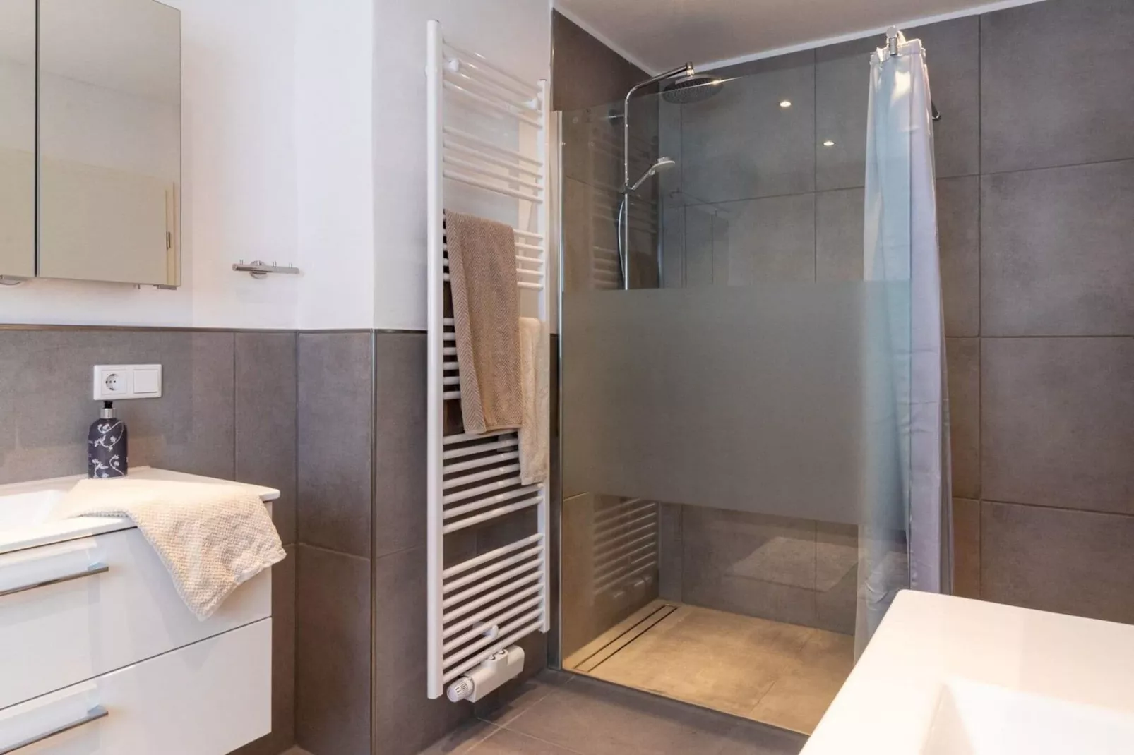 Ferienhaus Löttmaringhhausen-Salle de bain