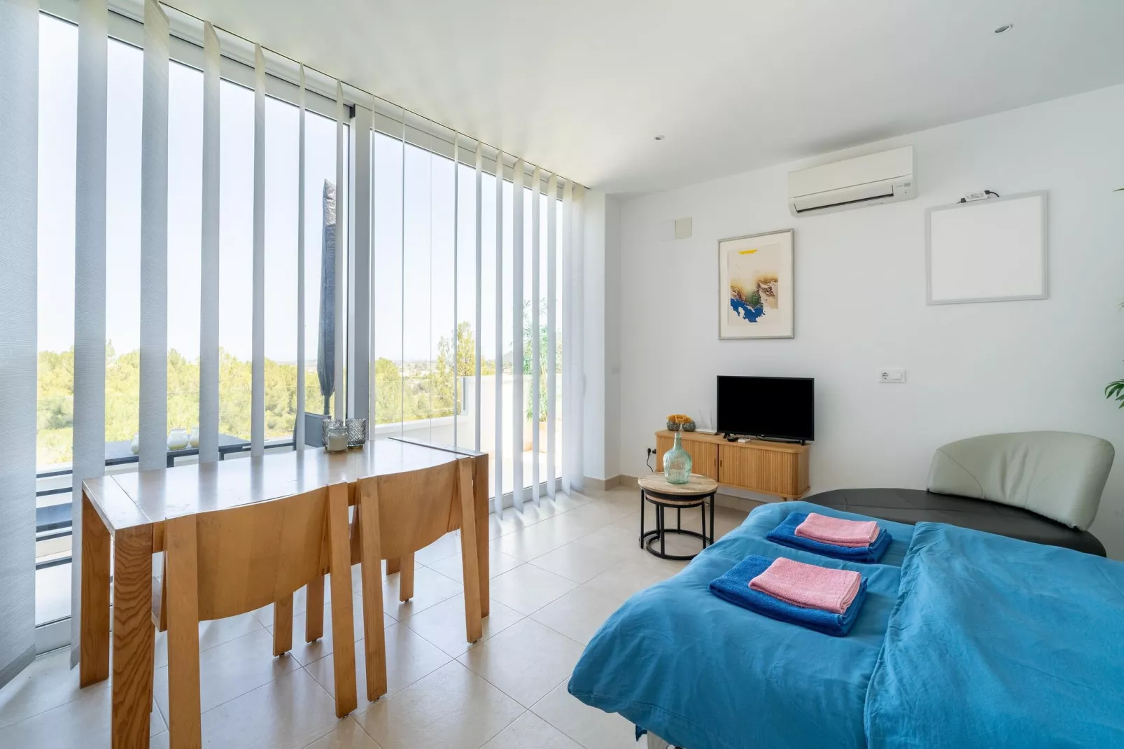 Alegria View-Bedroom
