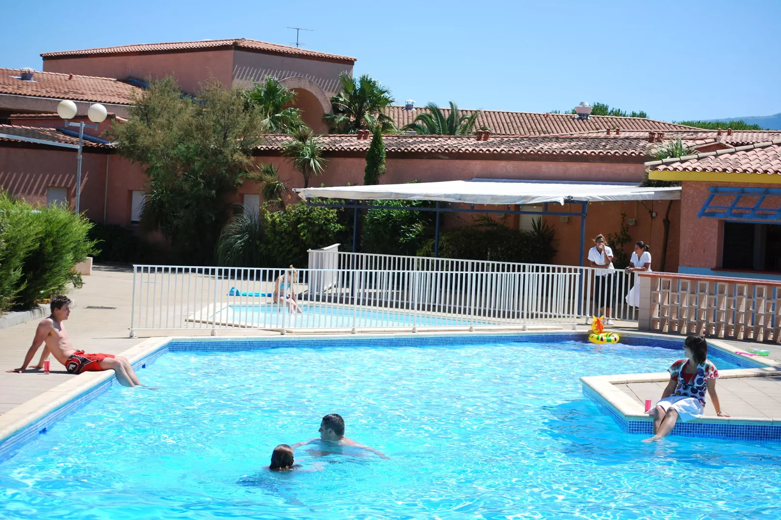 Jardins de Neptune 2-Park facilities