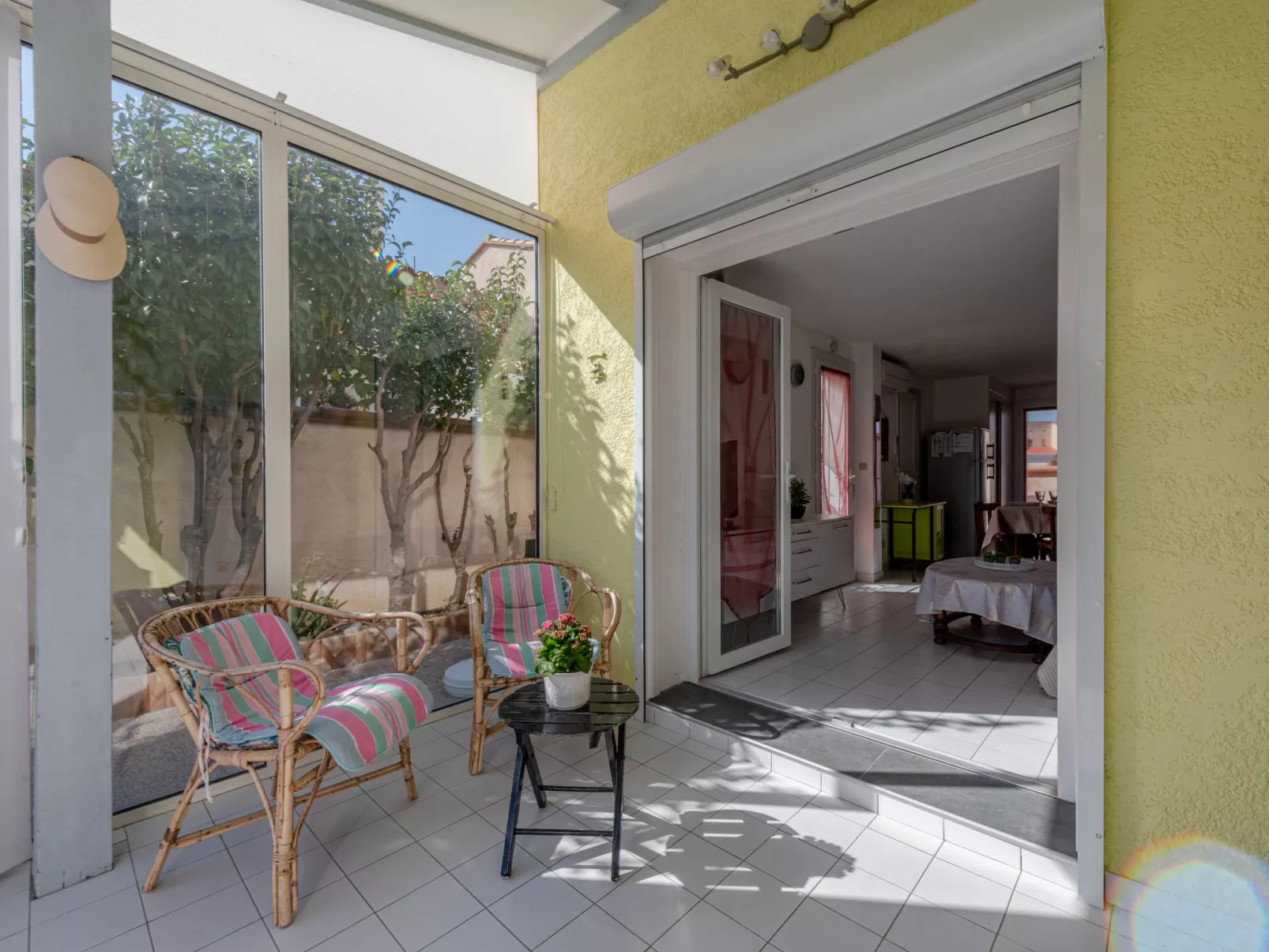 Le Clos du Par-Outside