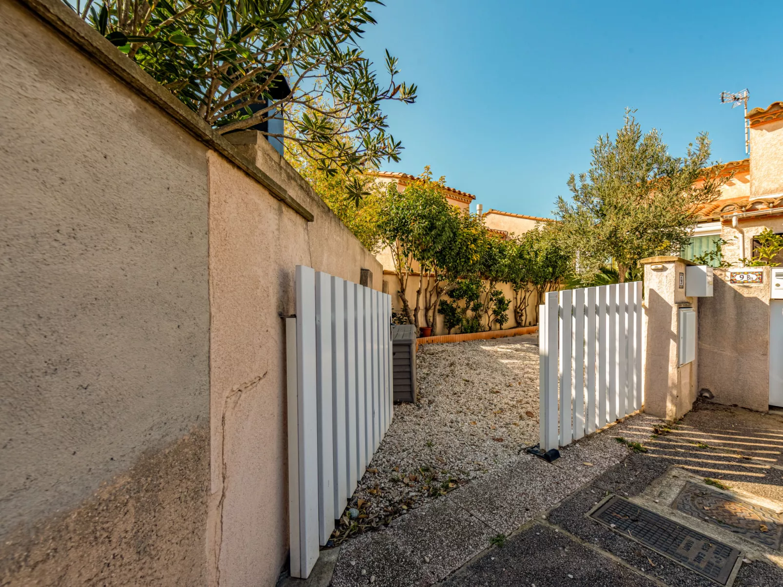 Le Clos du Par-Outside