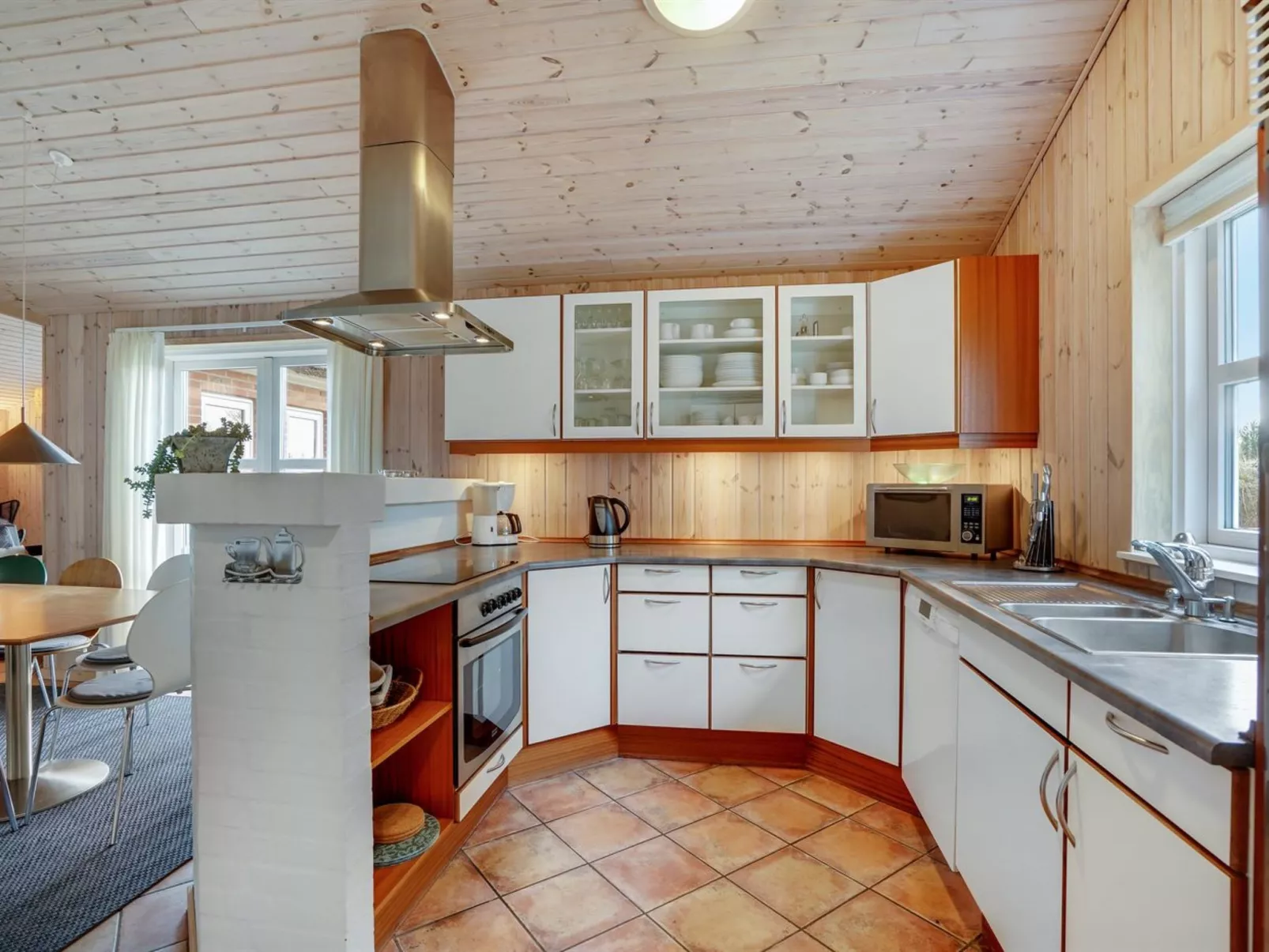 "Lieselotte" - 2.7km from the sea-Inside