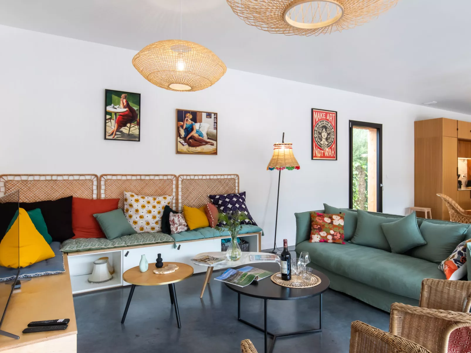 La Villa Agapanthes-Inside