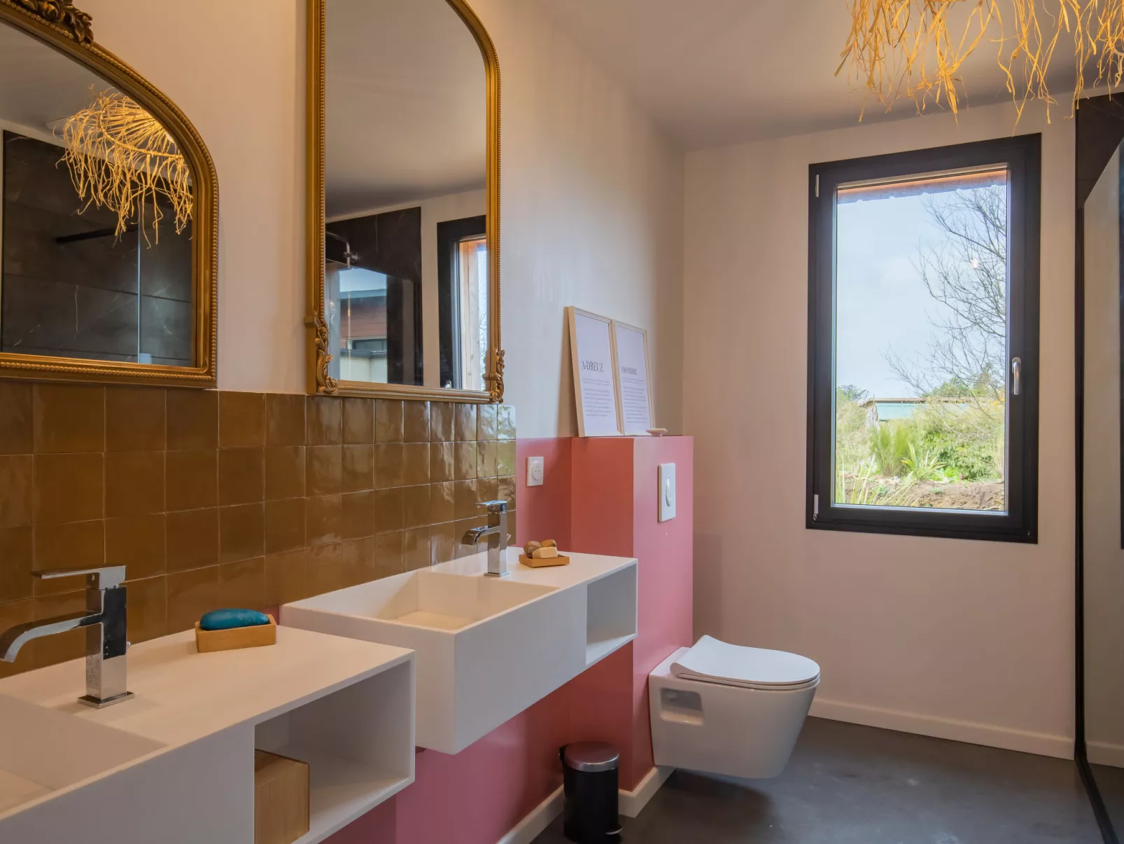 La Villa Agapanthes-Inside