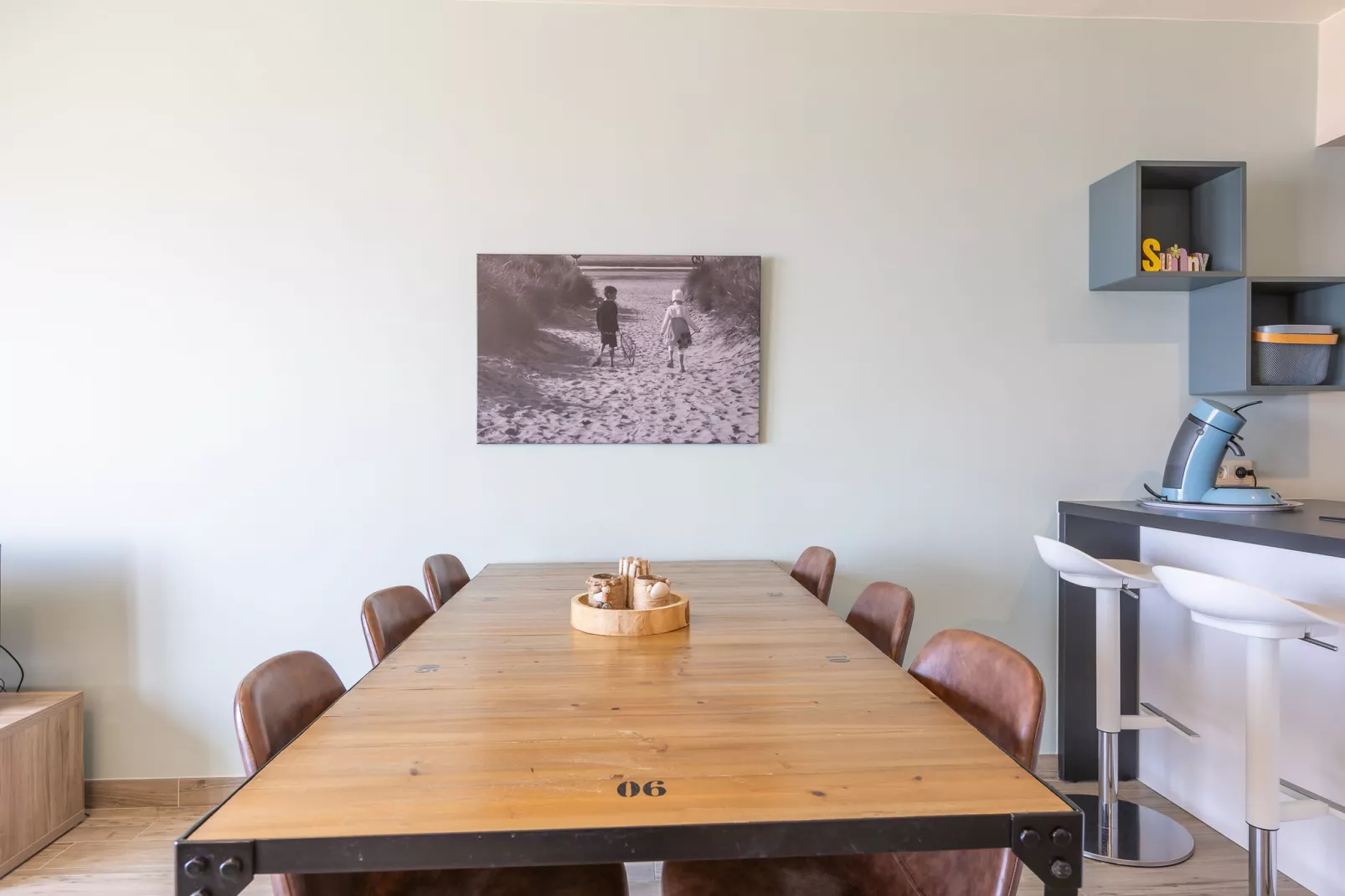 Sun Beach 0501-Dining room