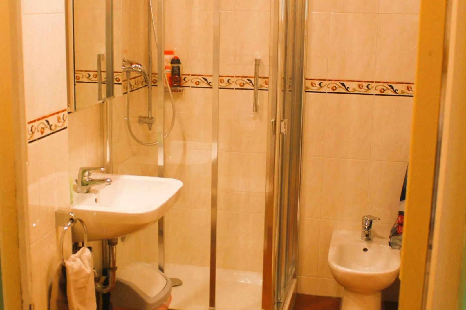 Ferienwohnung Siegsdorf in Bayern-Bathroom
