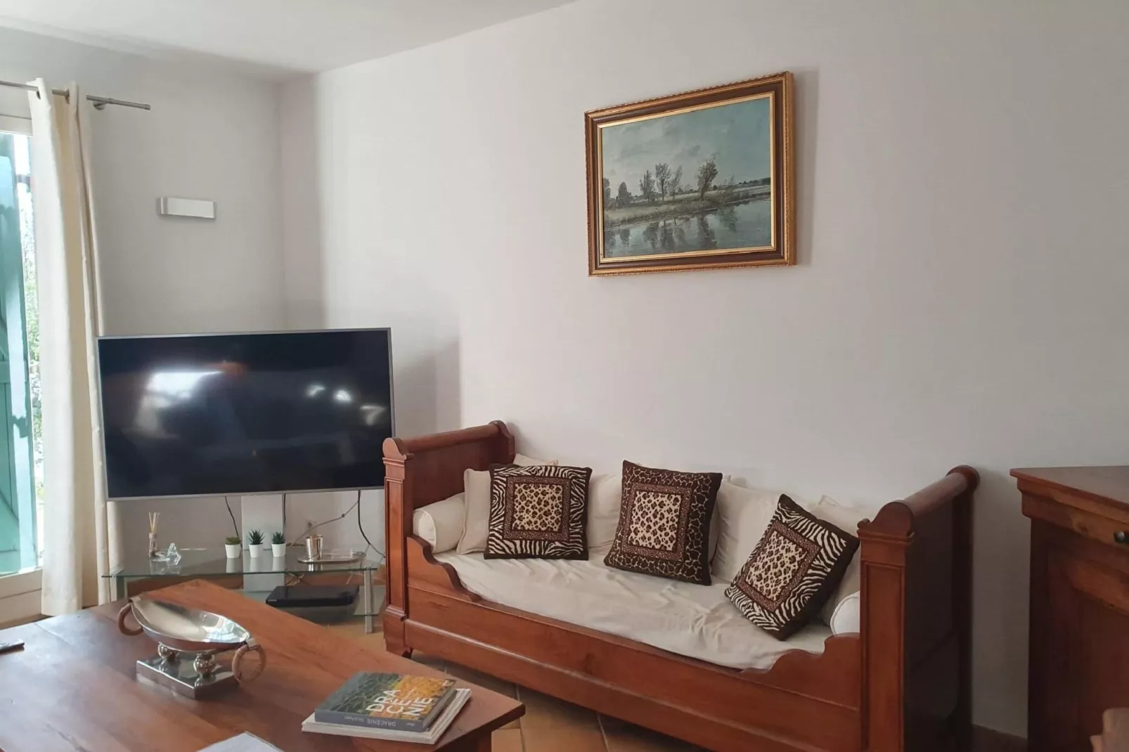 Villa GUIOL-Living room